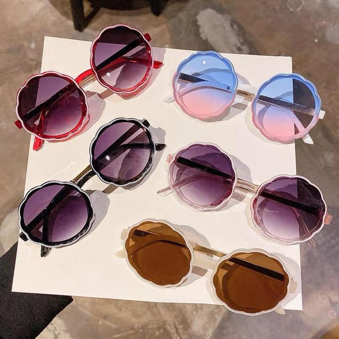 Children's sunglasses and Sunglasses UV protection