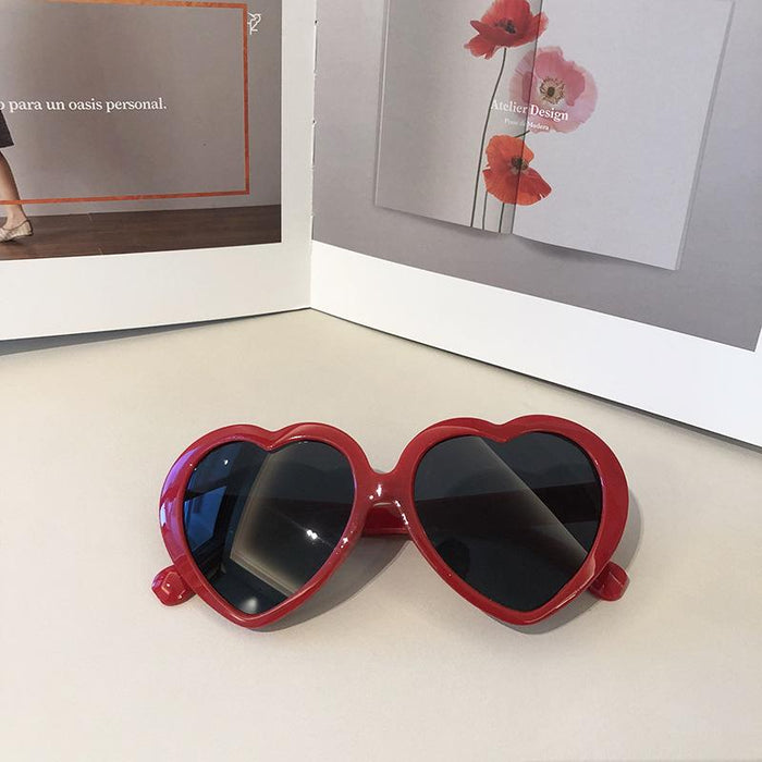 Lovely Simple Love Frame UV Proof Sunglasses