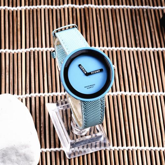 Fashion Women Quartz Leather Strap WristWatch
