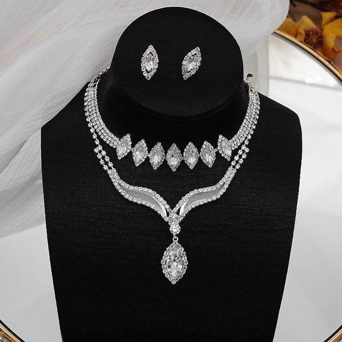 New Jewelry Necklace Set Necklace Earrings Bracelet Three Piece Set