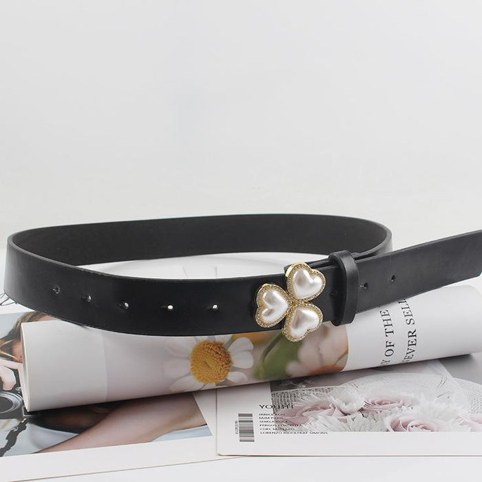 Women's Simple Fashion Decorative Heart Shape Wide Belt