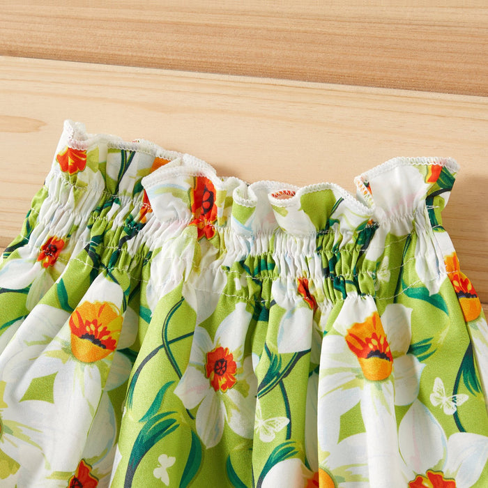 Two piece set of strawberries with broken flowers