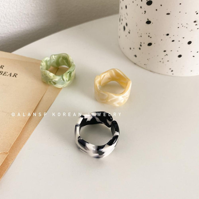 Vintage Small Acrylic Tree Open Ring