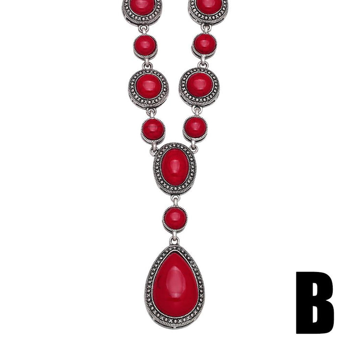 Vintage Round Turquoise Geometric Modeling Necklace