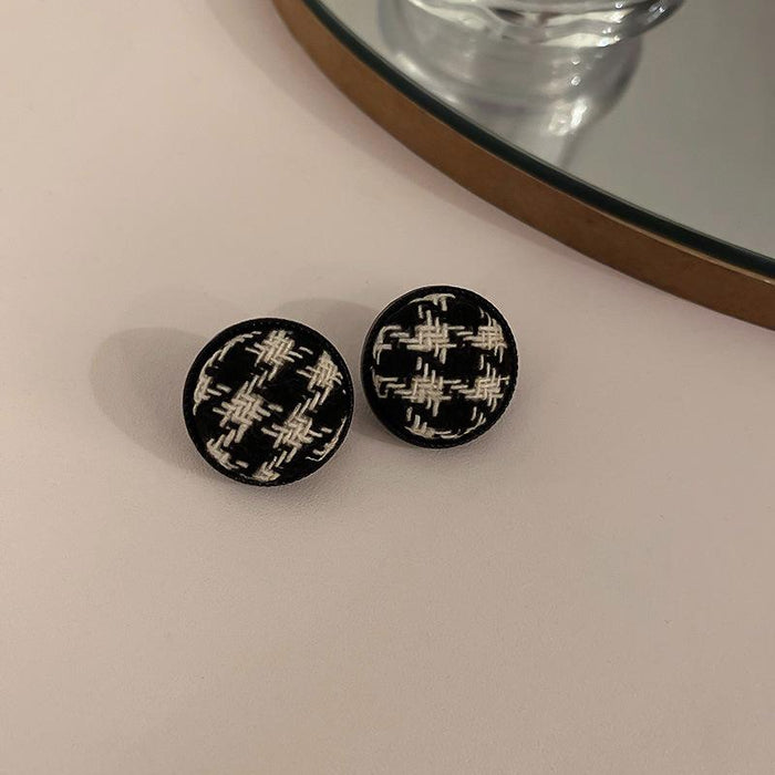 New Fashion Personalized Oil Dripping Checkerboard Love Earrings