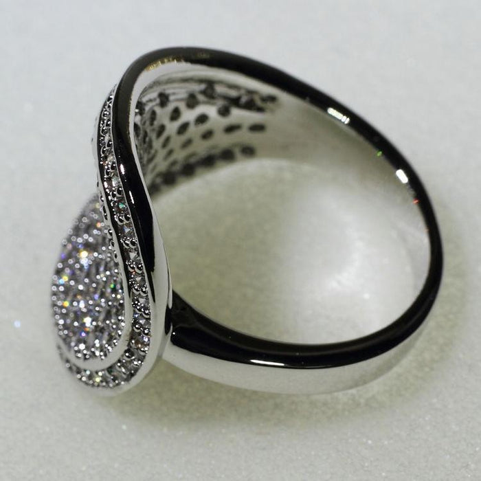 Luxury Women and Men White Zircon Rings