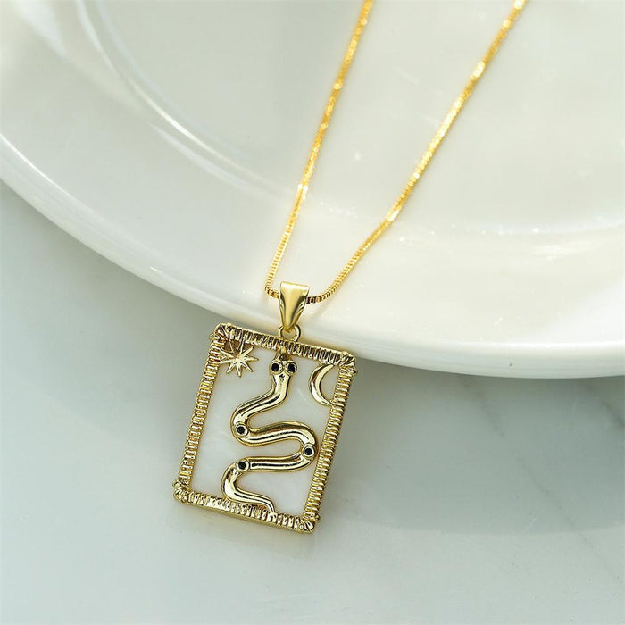 Vintage Bohemian style snake totem Pendant Necklace