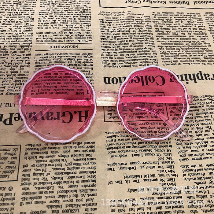 Children's sunglasses and Sunglasses UV protection