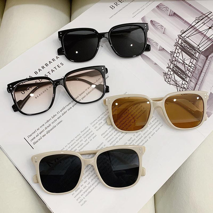 Men's and women's Retro square meter nail Sunglasses