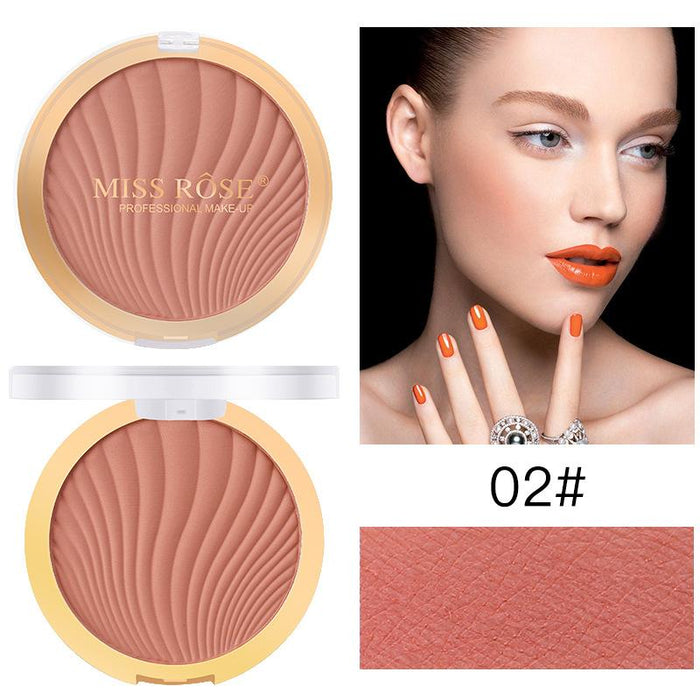 Single colour matte blush blush