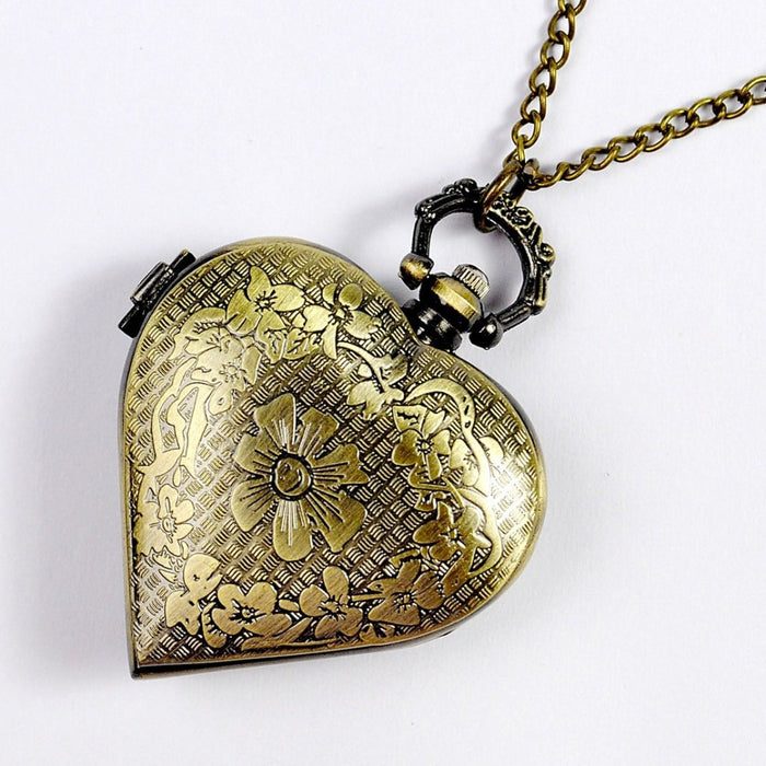 Vintage Classical Carved Hollow Out Heart-shaped Quartz Pocket Watch Ll3726