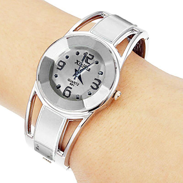 Women Watch Stainless Steel Quartz Wristwatch