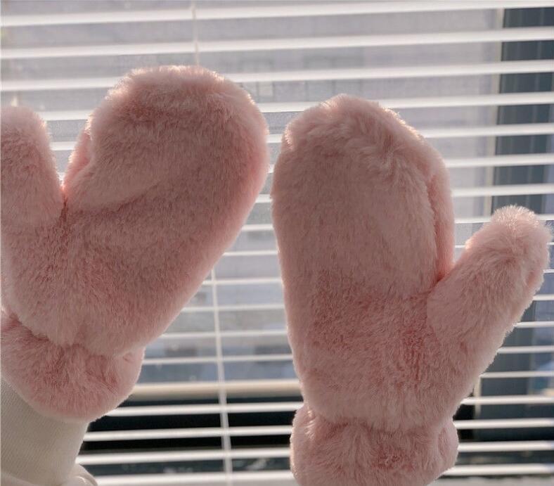 Bear Embroidery Soft Plush Gloves Women Winter Warm