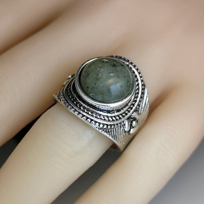Vintage Ring Women's Fashion Ring