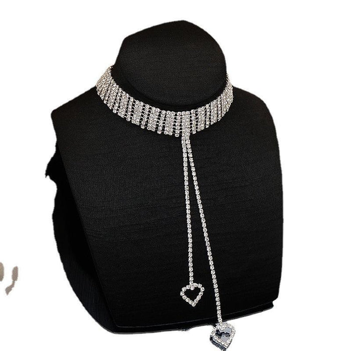 Fashionable and Versatile Women's Jewelry Neck Chain Necklace Accessories