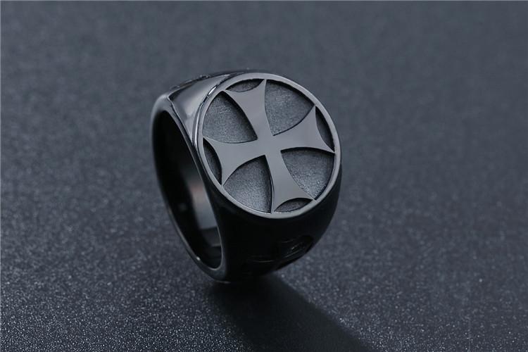 Retro Personality Cross Medal Men's Titanium Steel Ring
